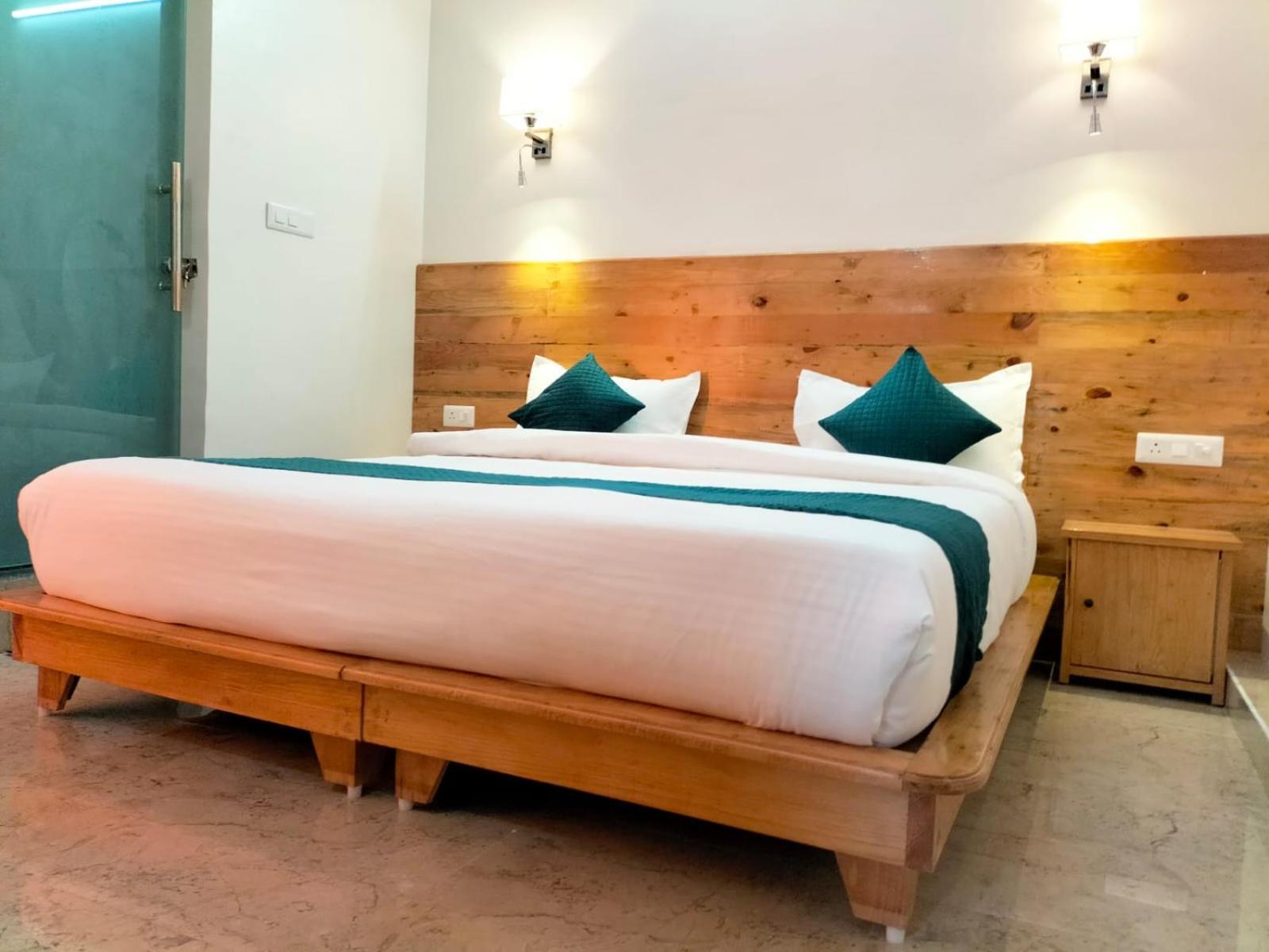 فيلا Panchakarma Retreat - Earth Roots Ayurveda Rishīkesh المظهر الخارجي الصورة